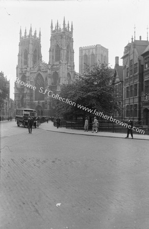 THE MINSTER:THE TOWERS ACROSS THE OUSE